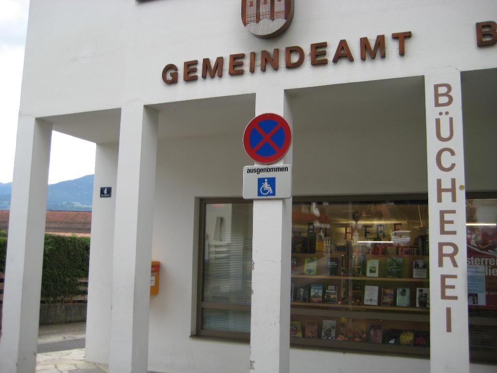 Bücherei Thaur von außen